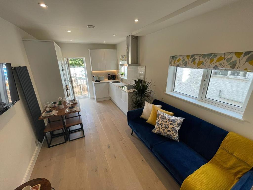 Two Bedroom - Londres